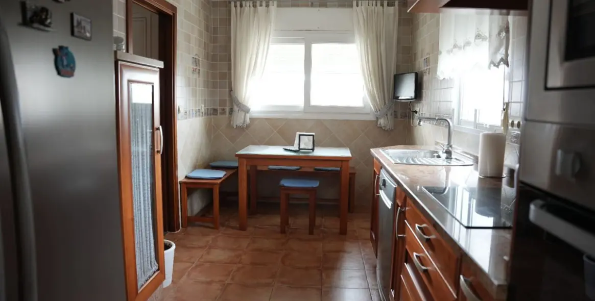 Sale of detached villa in Arroyo de la Miel 5