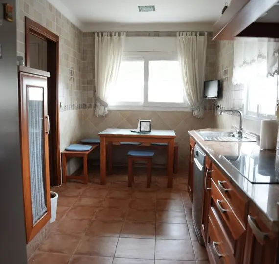 Detached villa R5208757