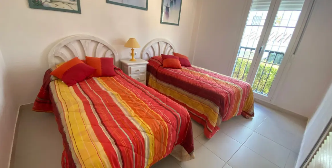 Long-term rent of middle floor apartment in Nagüeles 9