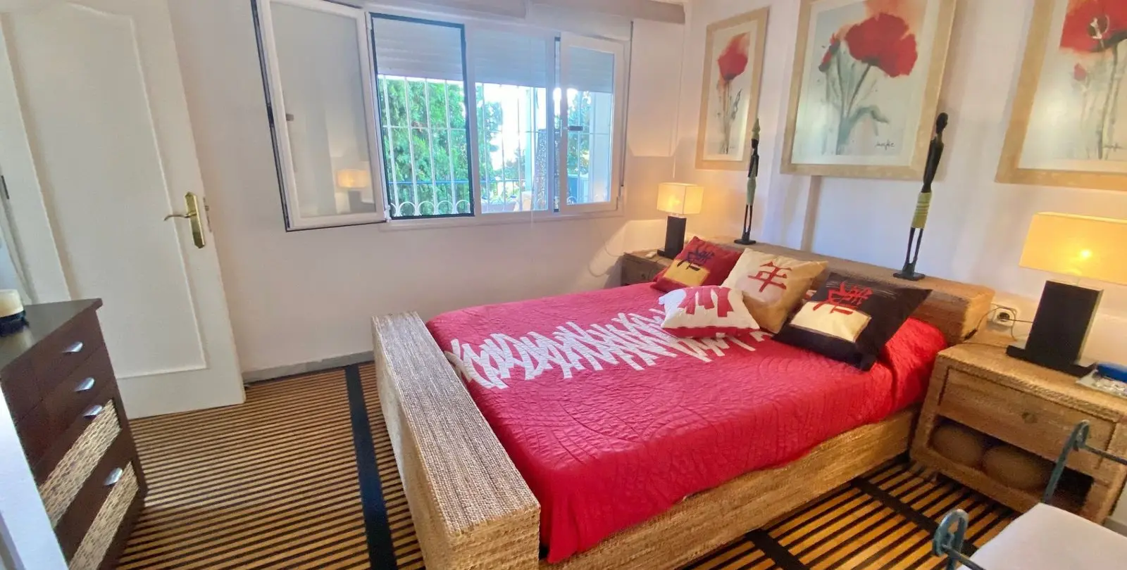 Sale of middle floor apartment in Nagüeles 19