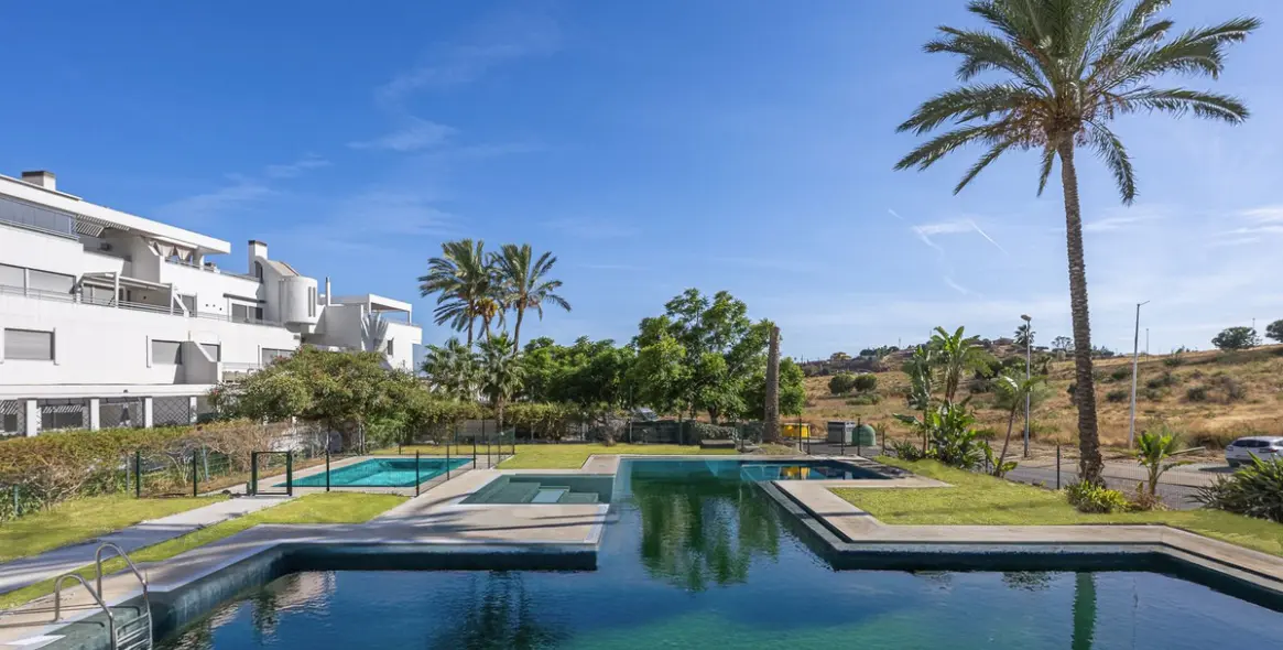 Sale of penthouse duplex in La Cala de Mijas 1