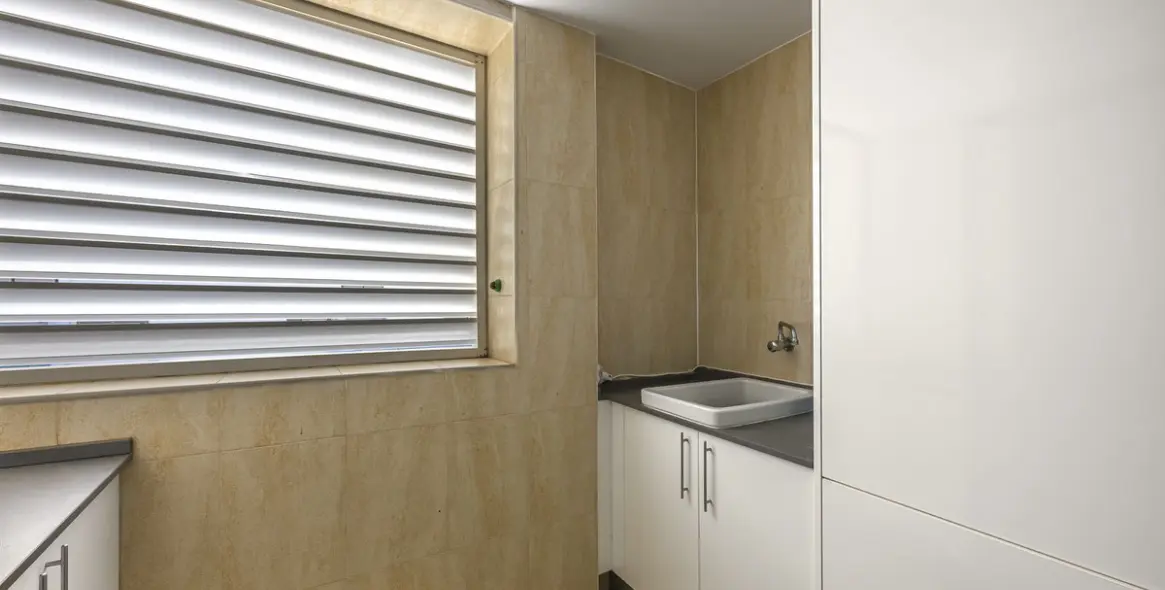 Sale of penthouse duplex in La Cala de Mijas 13