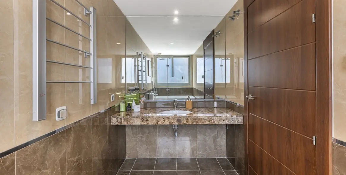 Sale of penthouse duplex in La Cala de Mijas 29