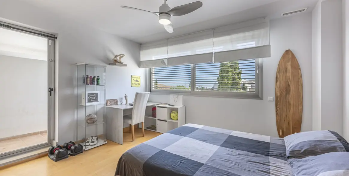 Sale of penthouse duplex in La Cala de Mijas 34