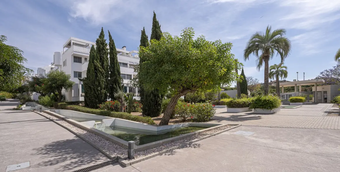 Sale of penthouse duplex in La Cala de Mijas 45