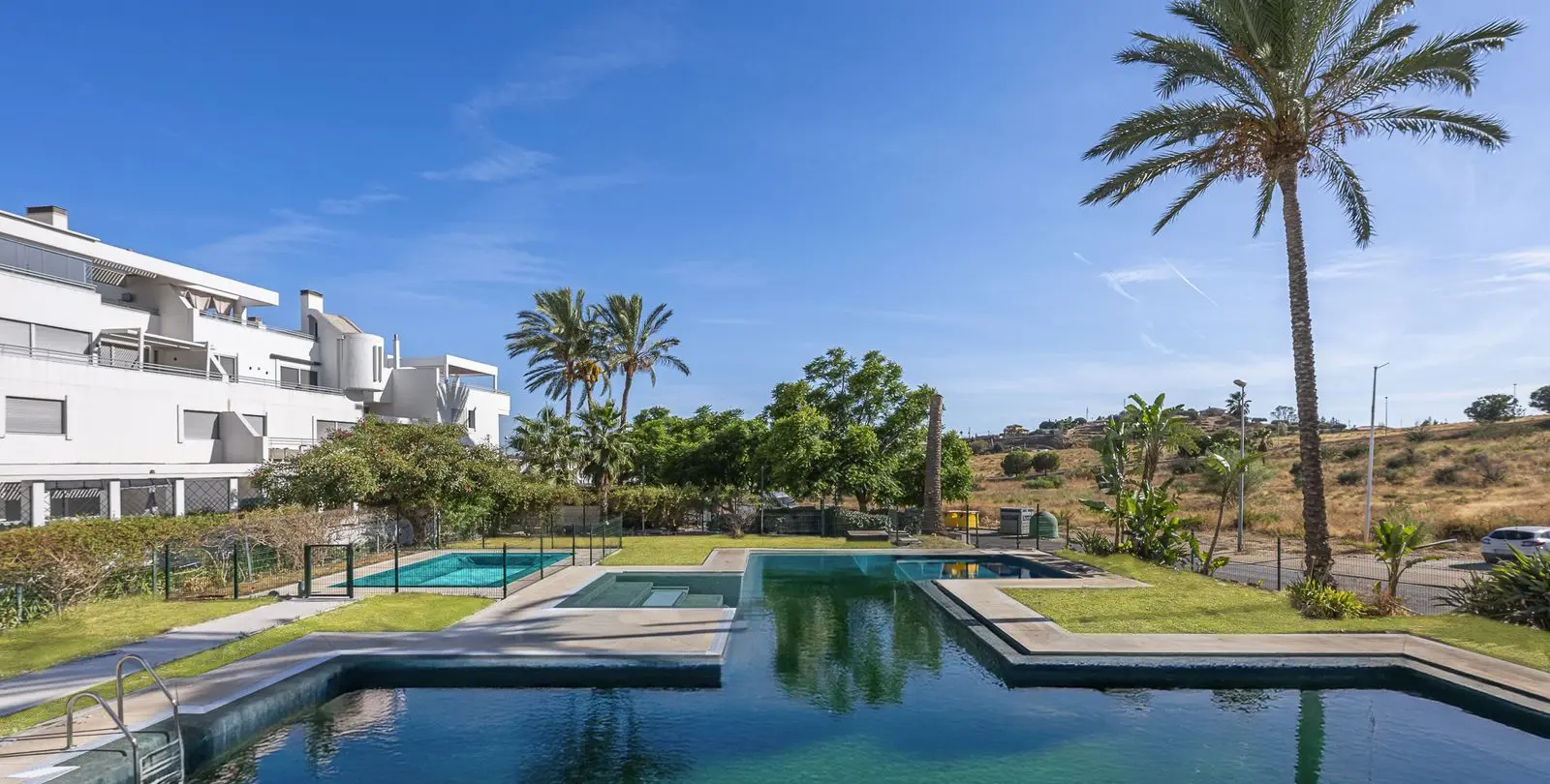 Sale of penthouse duplex in La Cala de Mijas 3