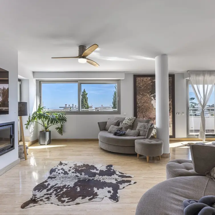 Sale of penthouse duplex in La Cala de Mijas
