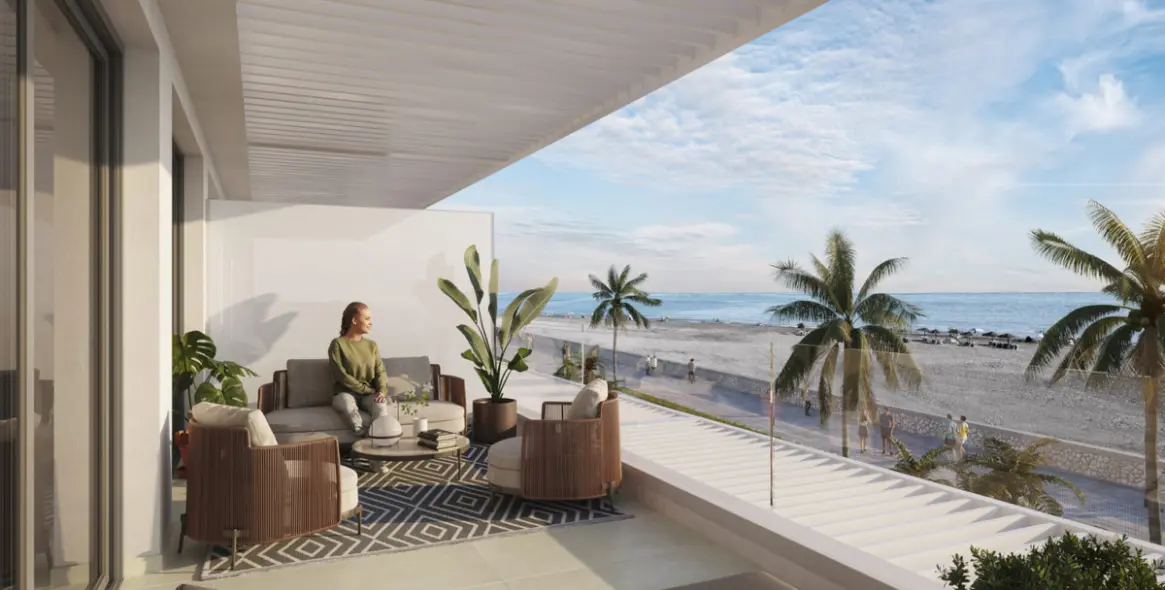 Sale of ground floor apartment in Benajarafe 2