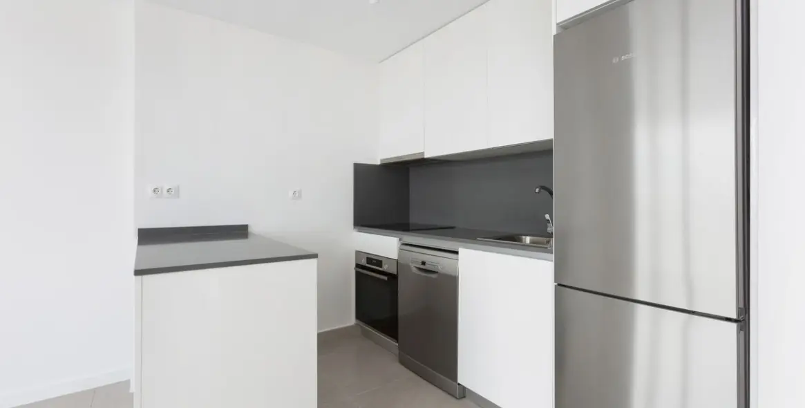 Sale of penthouse in Estepona 8