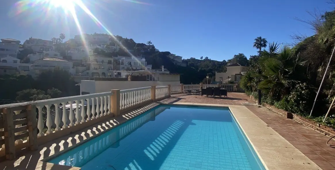 Sale of detached villa in Mijas Costa 9