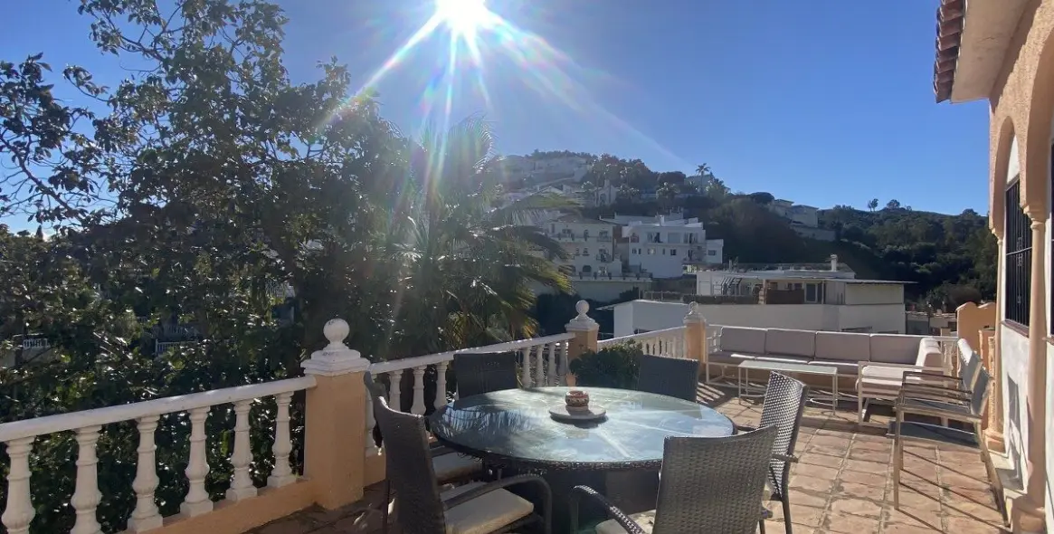 Sale of detached villa in Mijas Costa 12