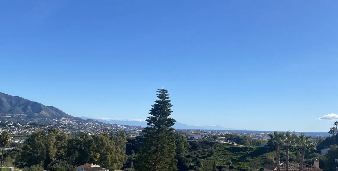 Sale of detached villa in Mijas Costa 15