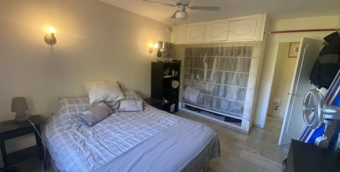 Sale of detached villa in Mijas Costa 32