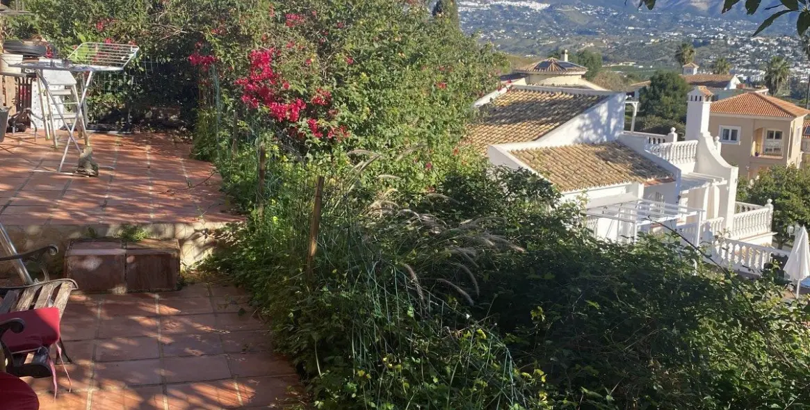 Sale of detached villa in Mijas Costa 45