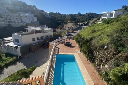 Image 18 thumb
