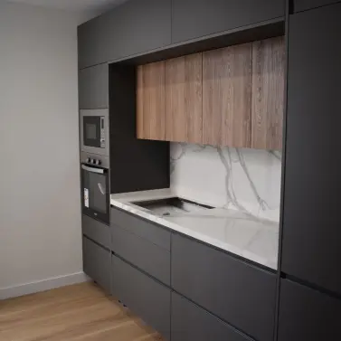 Venta de apartamento en planta media en Málaga Centro