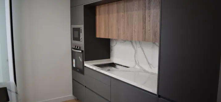 Venta de apartamento en planta media en Málaga Centro 2