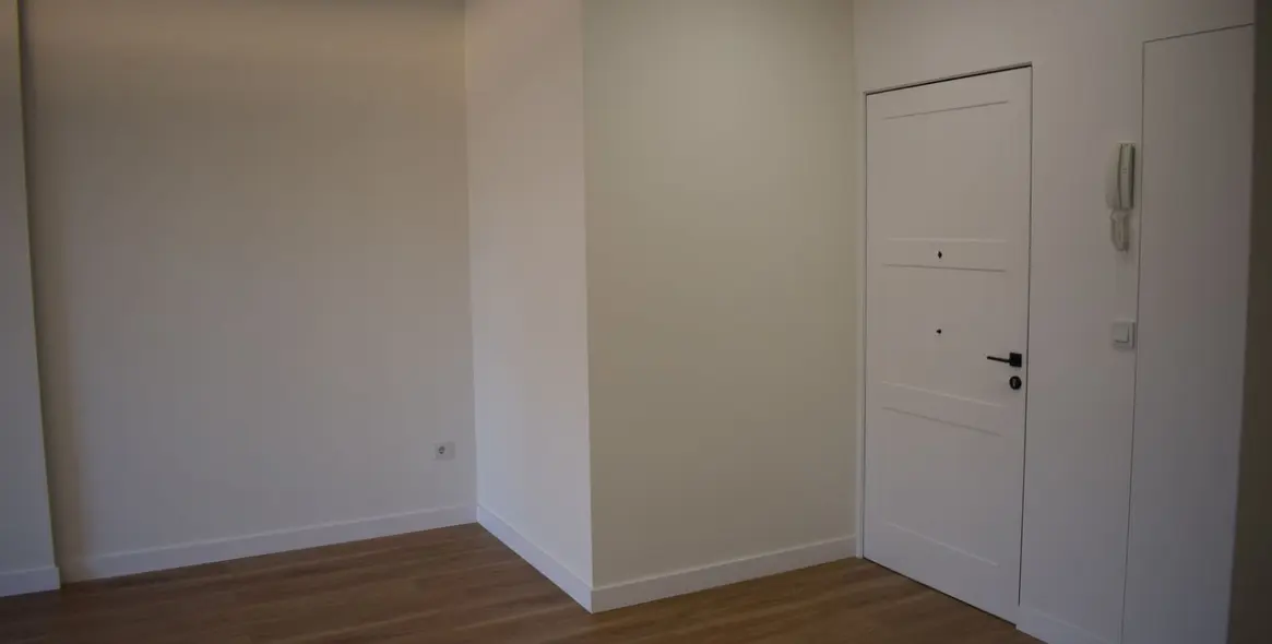 Venta de apartamento en planta media en Málaga Centro 18