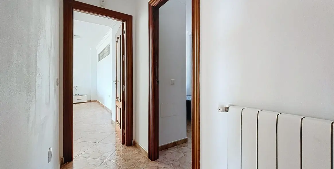 Продажа  отдельно стоящей виллы в Periana 33