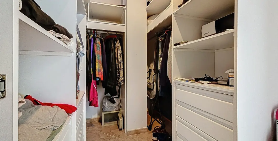 Продажа  отдельно стоящей виллы в Periana 46