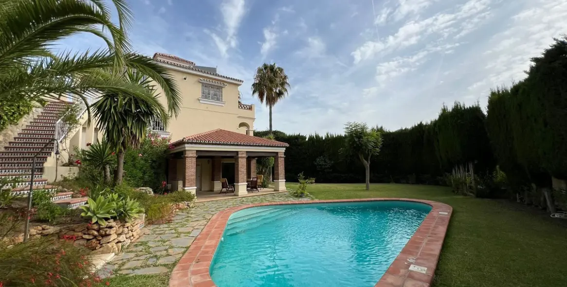 Sale of detached villa in Campo Mijas 3