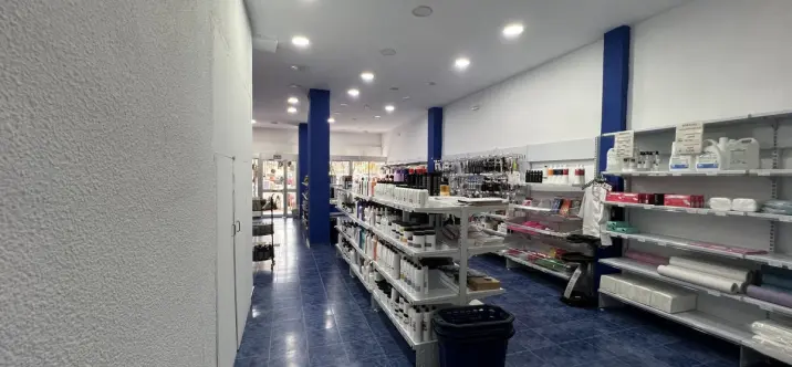 Продажа магазина в Málaga 2