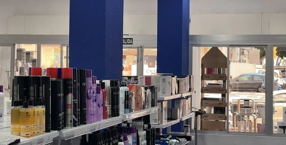 Продажа магазина в Málaga 5