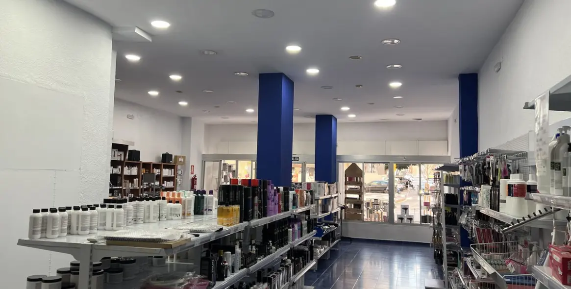 Продажа магазина в Málaga 7