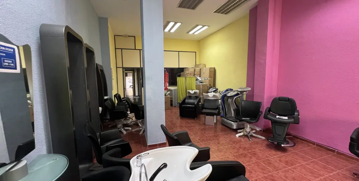 Продажа магазина в Málaga 23