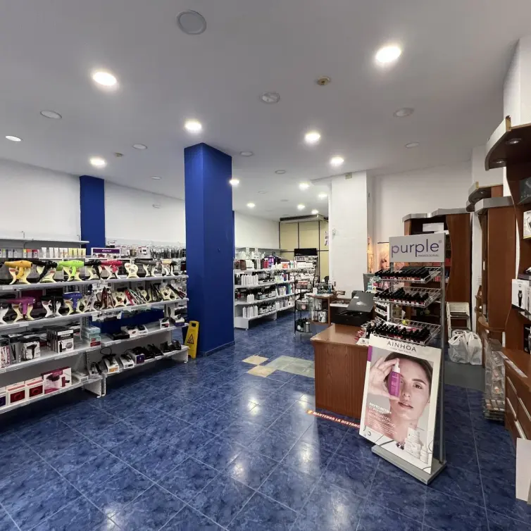 Sale of shop in Málaga