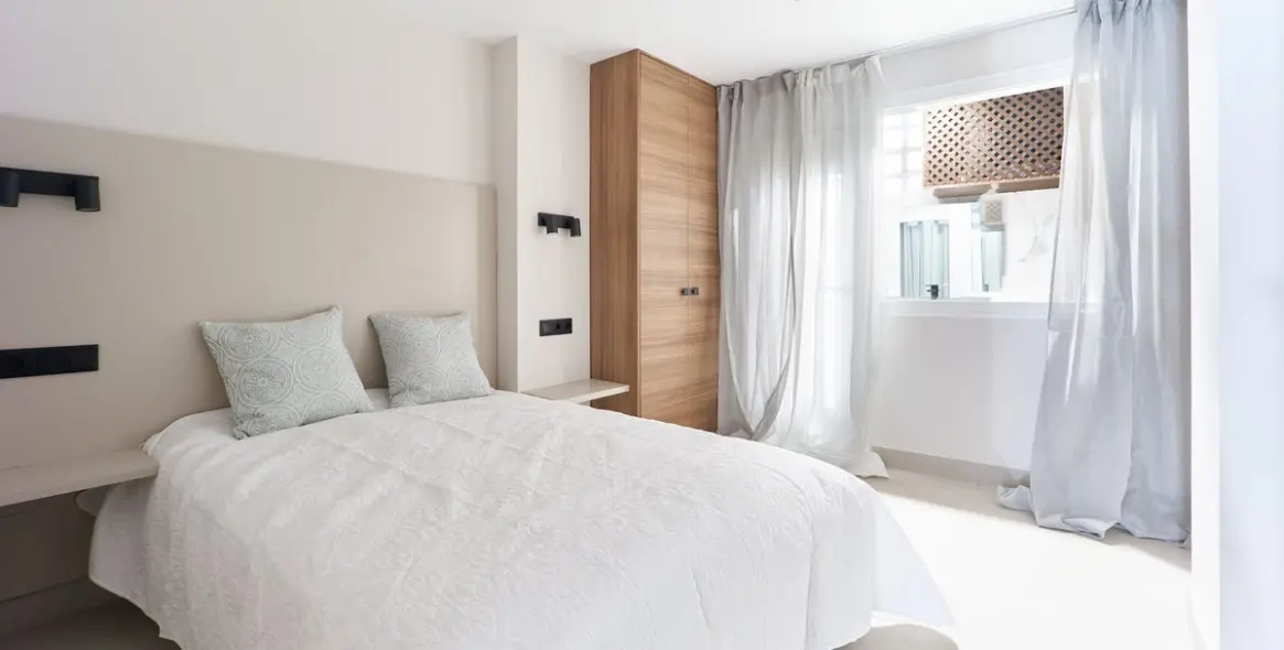 Sale of ground floor apartment in San Pedro de Alcántara 17