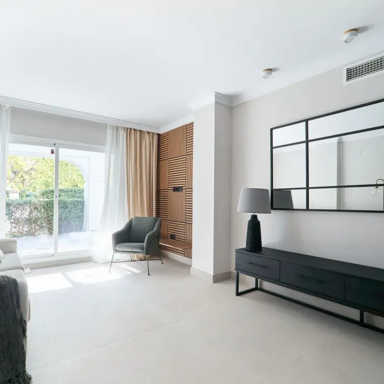 Sale of ground floor apartment in San Pedro de Alcántara