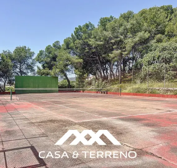 Продажа  отдельно стоящей виллы в Nerja