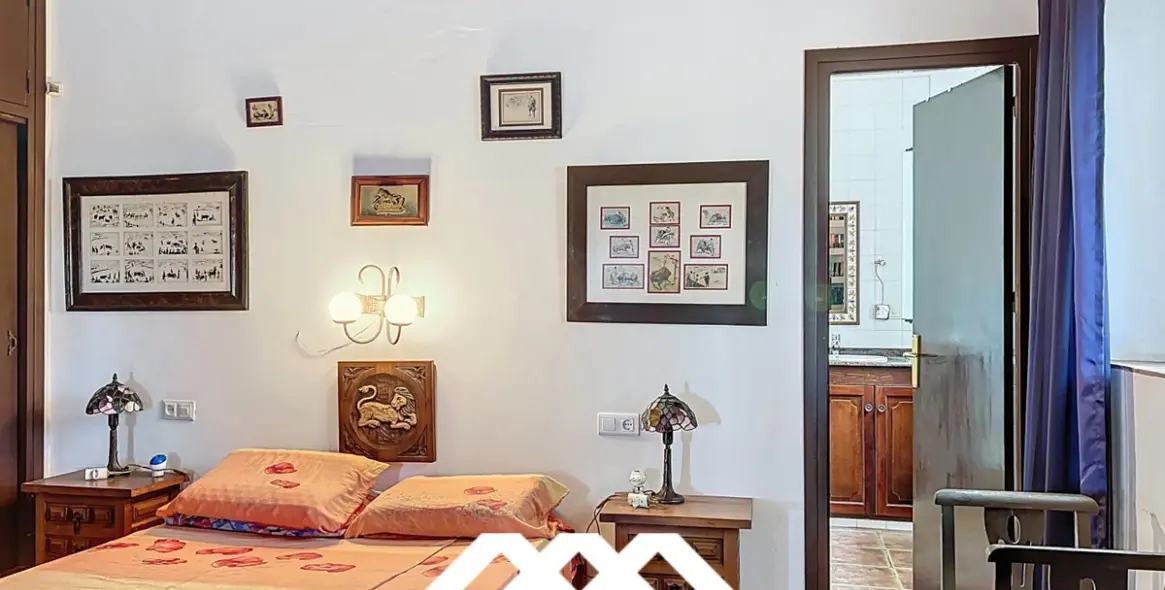 Продажа  отдельно стоящей виллы в Nerja 22