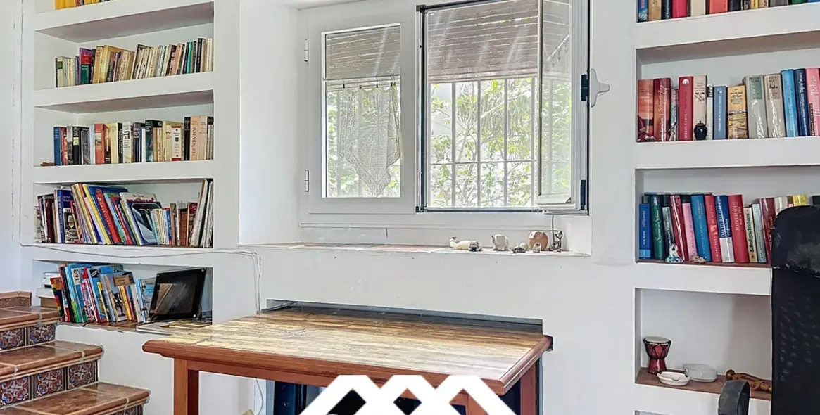 Продажа  отдельно стоящей виллы в Nerja 30