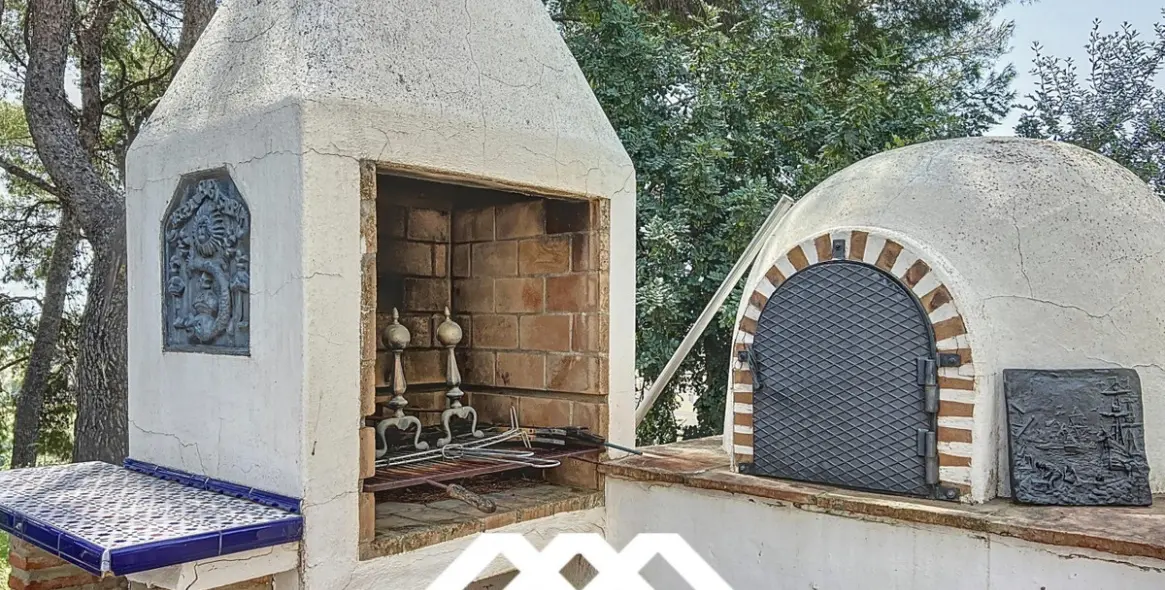 Продажа  отдельно стоящей виллы в Nerja 37