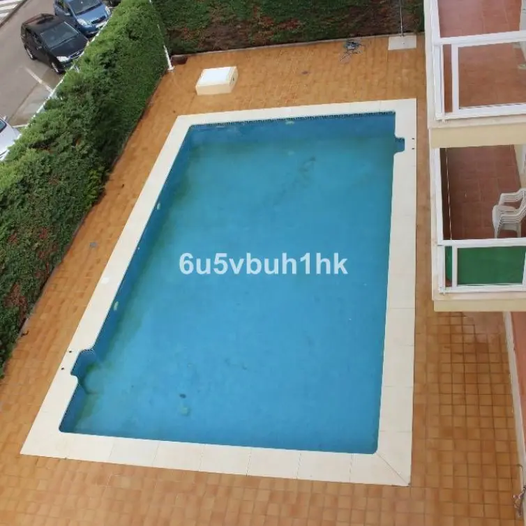 Sale of middle floor apartment in Manilva