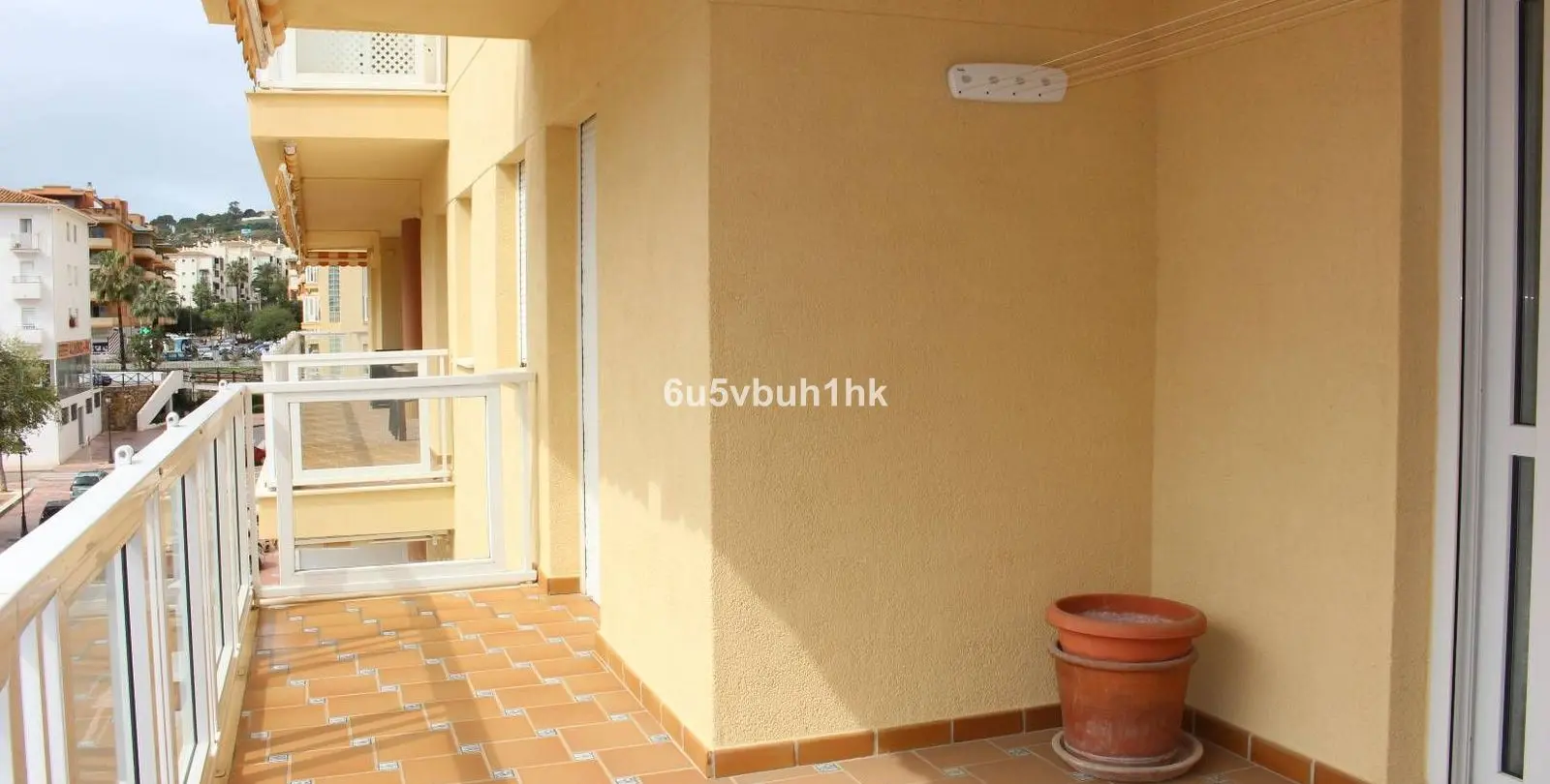 Venta de apartamento en planta media en Manilva 43