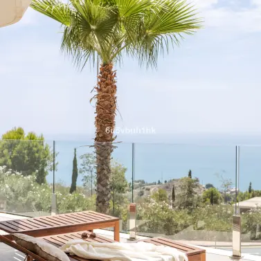 Продажа апартаментов на первом этаже в La Capellania