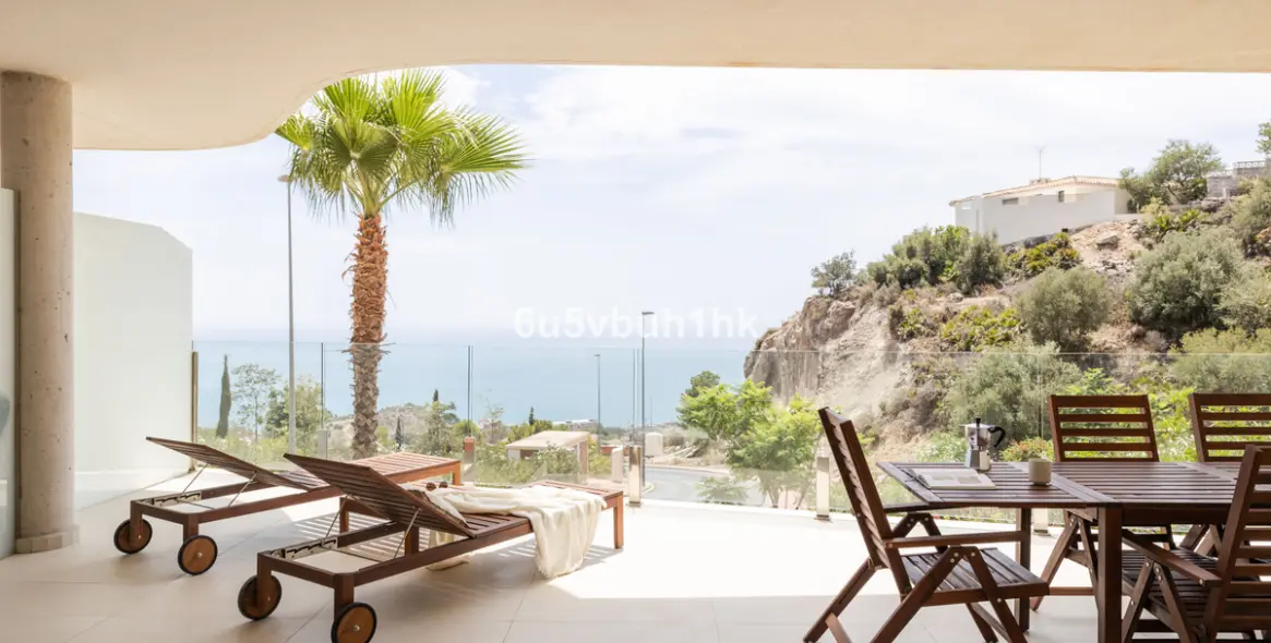 Продажа апартаментов на первом этаже в La Capellania 3