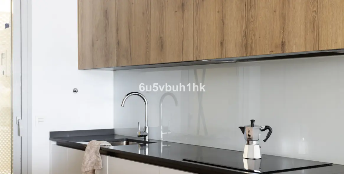 Продажа апартаментов на первом этаже в La Capellania 11