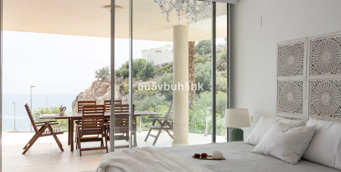 Продажа апартаментов на первом этаже в La Capellania 13