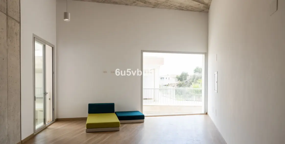 Sale of ground floor apartment in La Capellania 26