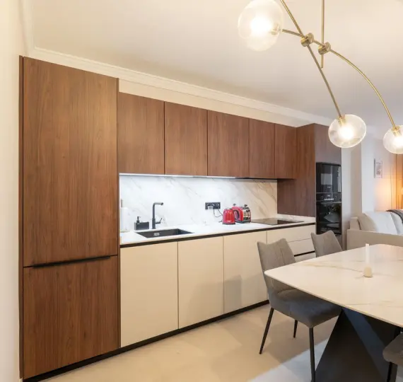 Venta de apartamento en planta baja en San Pedro de Alcántara