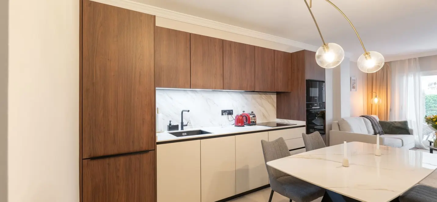 Venta de apartamento en planta baja en San Pedro de Alcántara 3