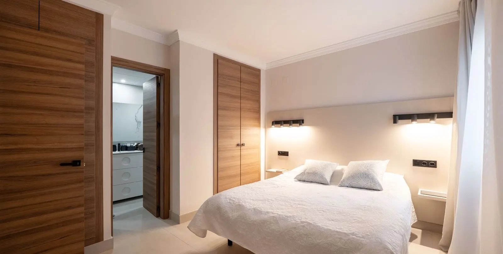Продажа апартаментов на первом этаже в San Pedro de Alcántara 5