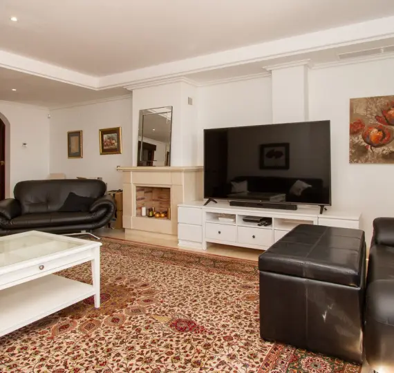 Sale of penthouse in La Mairena