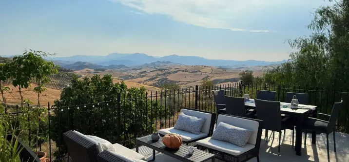 Продажа финки в Villanueva De La Concepcion 0