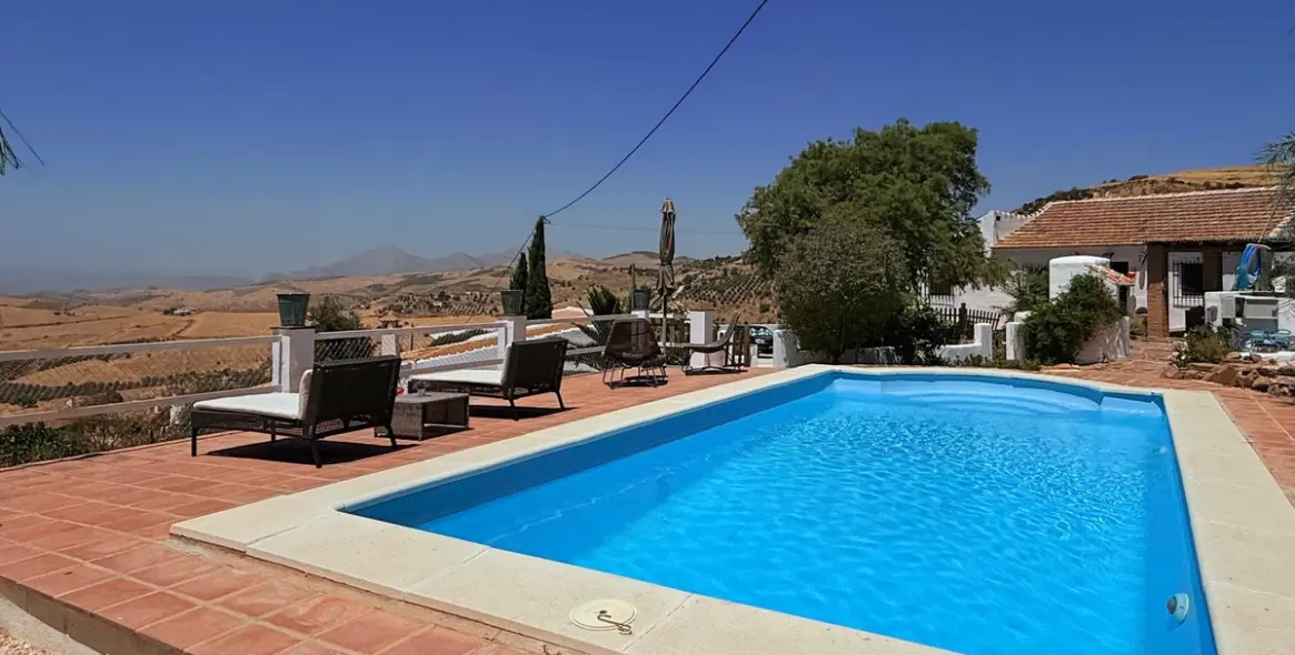 Продажа финки в Villanueva De La Concepcion 32