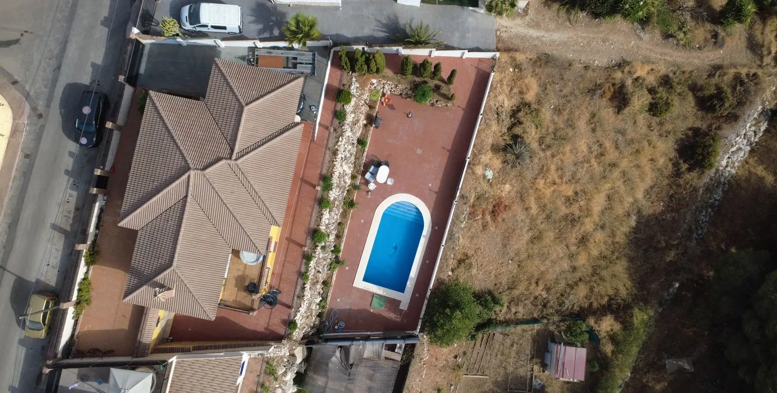 Продажа  отдельно стоящей виллы в Alhaurín de la Torre 2